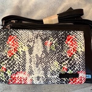 Tahari Wristlet/Crossbody Combo